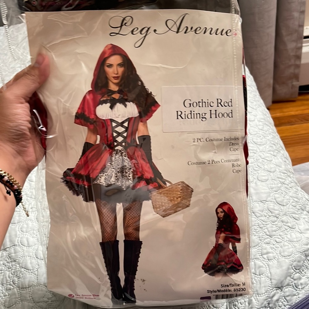 Gothic red riding hood women costume.   Size medium